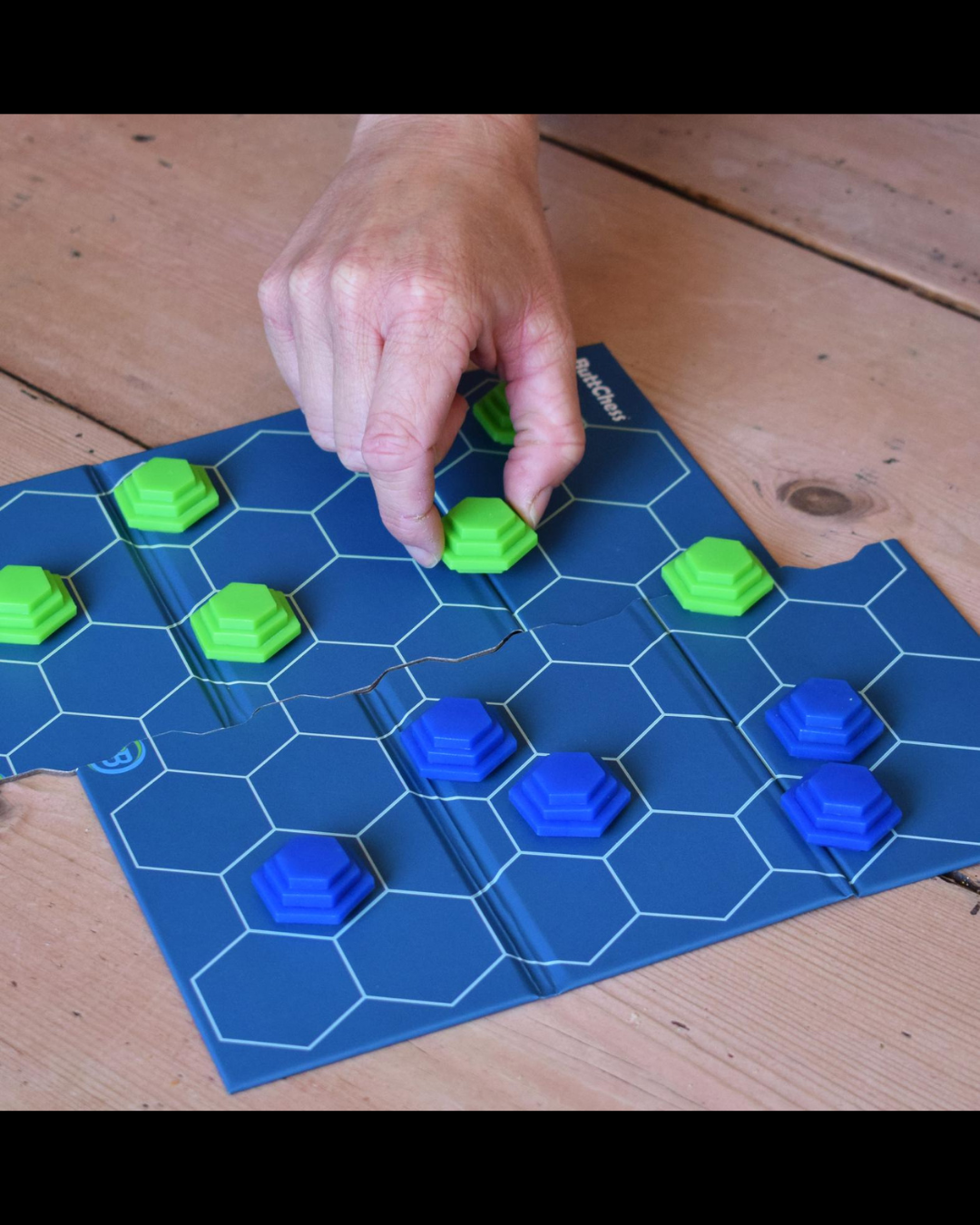 Buttchess - 2-Player Strategy Game
