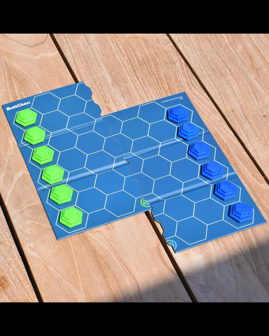 Buttchess - 2-Player Strategy Game